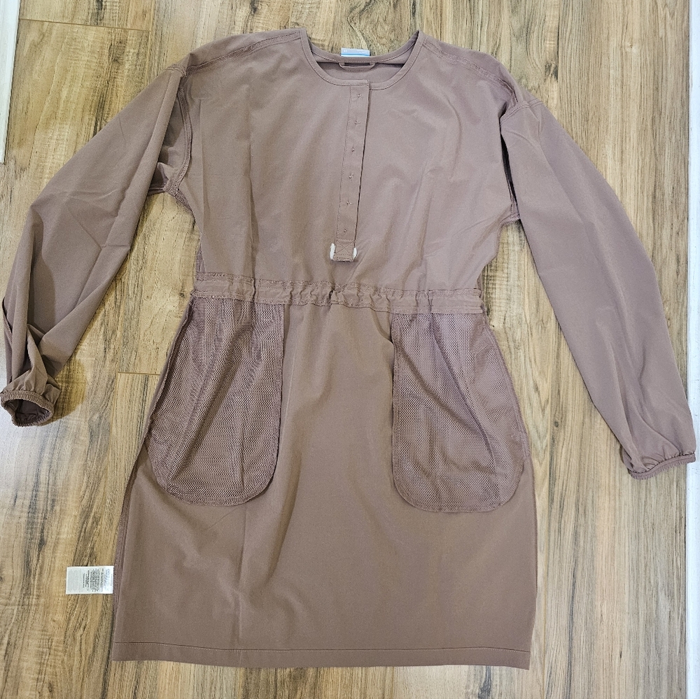 New Columbia Boundless Avenue Dress - Picture 6 of 15
